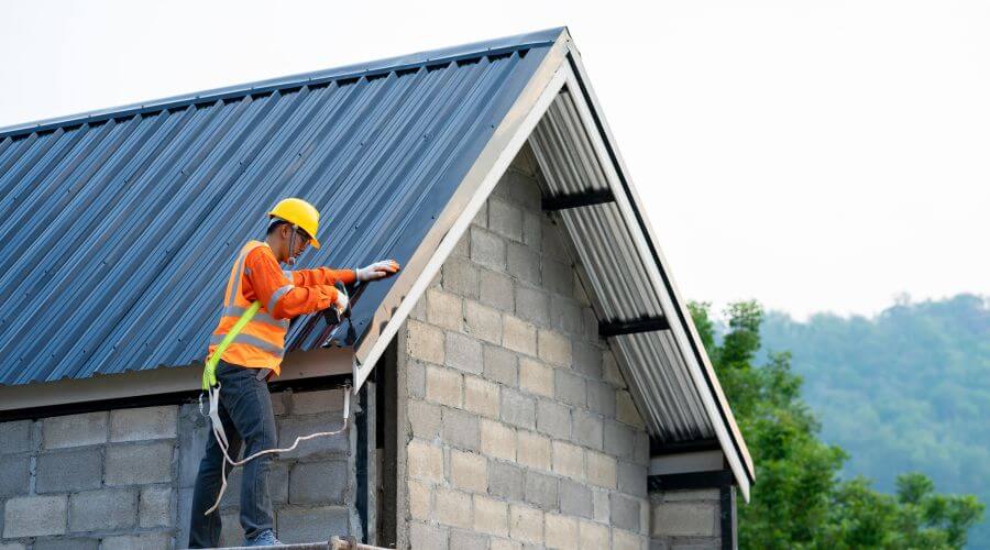 Professional Flat Roofing Installation in Avalon, CA